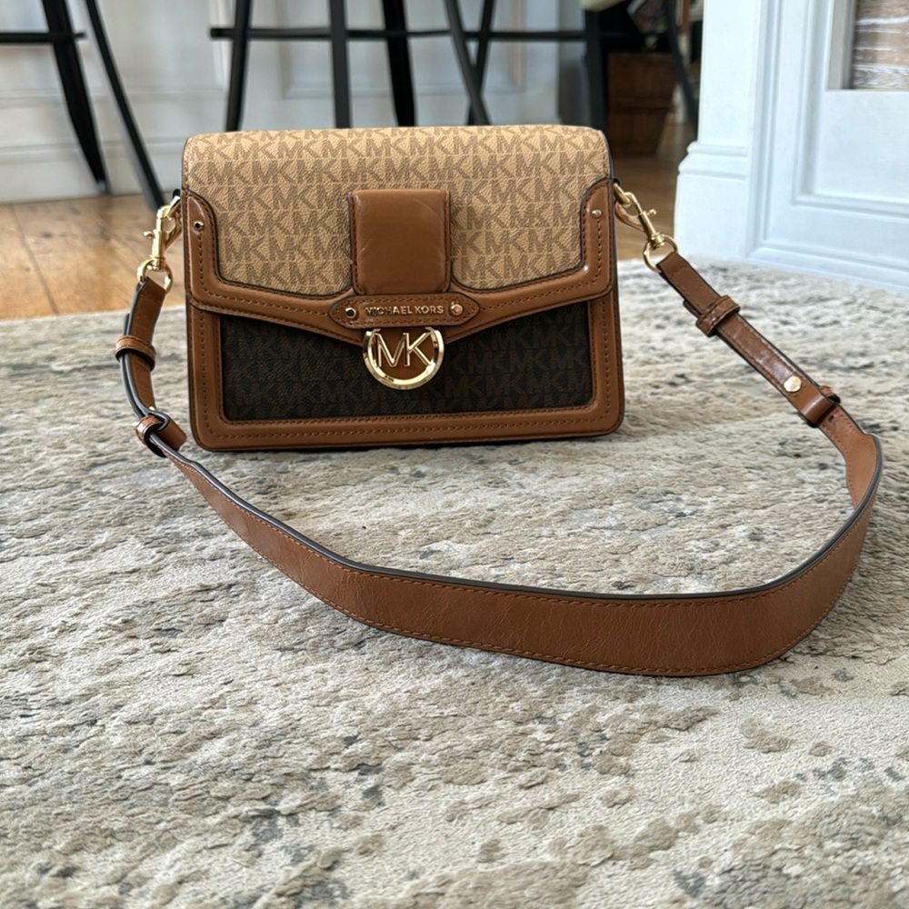 Michael Kors Shoulder Bag